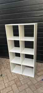 White 8 cube shelf