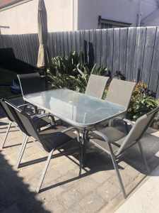 6 seater glass outdoor setting