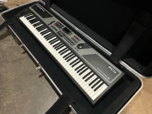 Kurzweil PC1X - keyboard synthesizer 88keys 