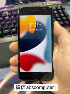iPhone 7 32g black unblock battery health 84%