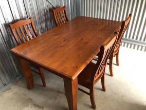 Large dining table and 4 chairs Solid timber VGC