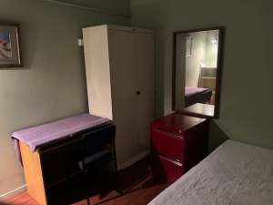 Private room with shared bathroom, Coolangatta, Gold Coast