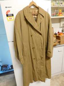 Apollo Very heavy Vintage Trench Coat fully lined