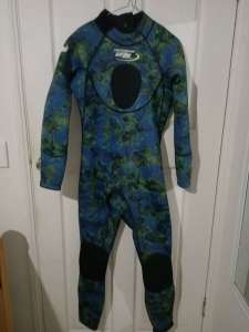 Mirage Rayzor 3mm Camo Steamer Spearfishing Size Large Wetsuit 