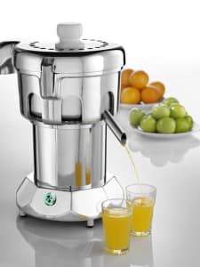 ex demo Nutrifaster Commercial Juice Extractor
