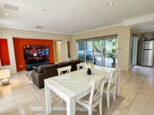 Refined living: 3x2x2 172 sqm house close to transport, ocean, freeway