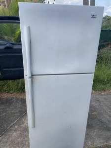 Lg 430 liter fridge can deliver