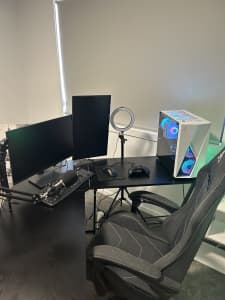BRAND NEW GAMING PC / FULL STREAMING SET UP