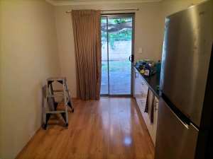 Single room with fridge and kitchen 