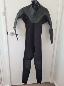 Quicksilver Medium Wetsuit Steamer Spring Suit Surf Dive $35