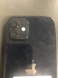 iPhone 12 in excellent condition (363473)