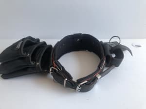 Buckeroo tool belt (34 waist)