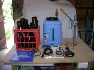 Home Brew Beer Kit with 30 PICKAXE Bottles.