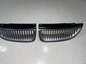 Holden Commodore VT Chrome grilles