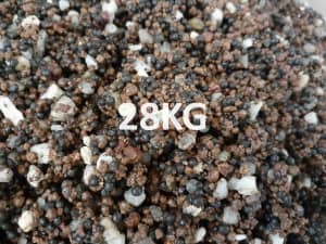 For Sale Aquarium Fish Tank Brown Gravel. Mix of Brown and Plant Sub