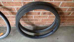 26 x 1.5 bicycle tyres and tubes