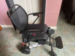 Powerchair Quickie Q50R Carbon and Cool Comfort Cushion