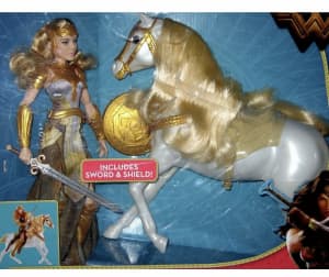 Queen Hippolyta & Horse From Wonder Woman