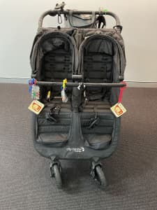 Twin pram “ City mini GT” including mobile holder and cup holder