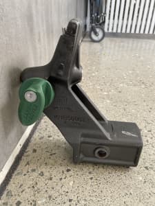 Range Rover tow hitch