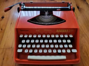Retro Remington Riviera Red Typewriter