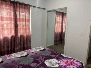 Room Near Public Transport with Private Bathroom in Williams Landing