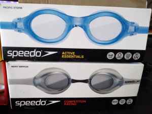 🏊 Speedo swim goggles 🏊 - new, in box.