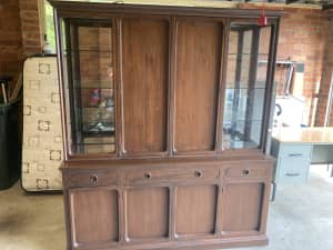Chiswell sideboard and hutch
