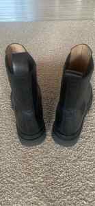 Country Road Leather Women’s Boots size 40