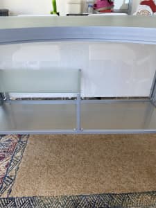 Glass top bar aluminium frame and legs with 6 stools