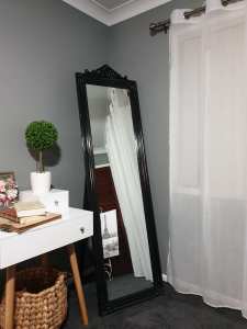 Beautiful free standing black mirror 190x55cm
