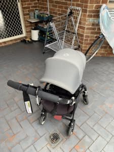 Bugaboo BEE 3 Pram with Bassinet and accessories 