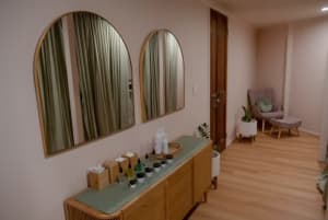 Beauty Room & Facilities for Rent within busy Hair Salon