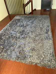 Floor rug. Shaggy 