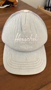 Herschel kids hat - one size/adjustable