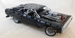 Lego Technic 42111 Doms Charger - Fast & Furious