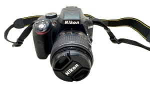Nikon D3300 DSLR Kit *249911
