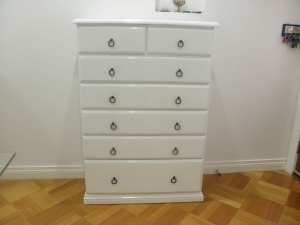 WHITE TALL BOY WITH DOVETAILED DRAWERS