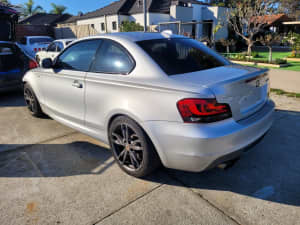 2010 BMW 135I E82 N55 7 Speed DCT now for wrecking 