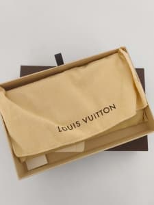 Louis Vuitton wallet paper and dust bag, Bags, Gumtree Australia Victoria  Park Area - Lathlain