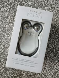 NuFACE Mini device