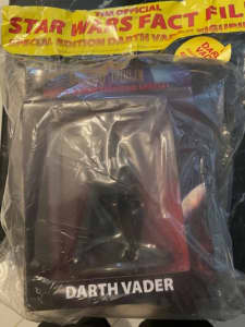Special Editions of 8 Marvel, DC, Dr Who, Star Trek Figurines UNOPENED