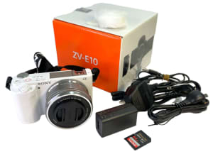 SONY Interchangeable-lens vlog camera ZV-E10