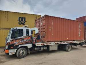 20ft cargo or furniture grade containers PAY ON DELIVERY