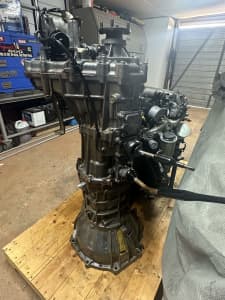 2000 Toyota Hilux R151 Gearbox