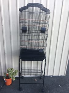 Brand NEW Tall bird cage - perfect 4 hand tame budgies trolley extra