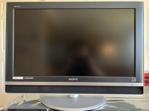 Sony Bravia 32” LCD TV