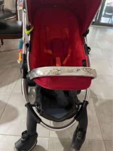 Great condition ICandy peach 2 pram