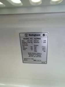! good size 392 liter westinghouse fridge