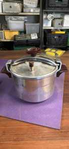 Seb aluminum 6ltr pressure cooker